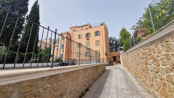  roma vendita quart: torre spaccata mariani rei srl