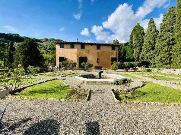 Villa LUCCA affitto  CENTRO Guinigi Studio Affitti di Catelli Marco