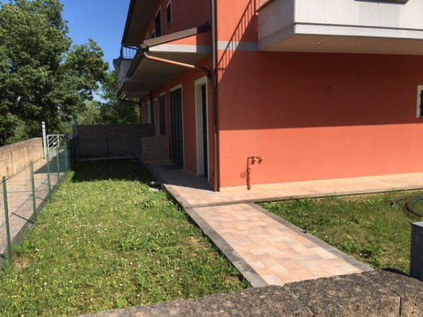 Villa Unifamiliare - Indipendente MONTOPOLI IN VAL D