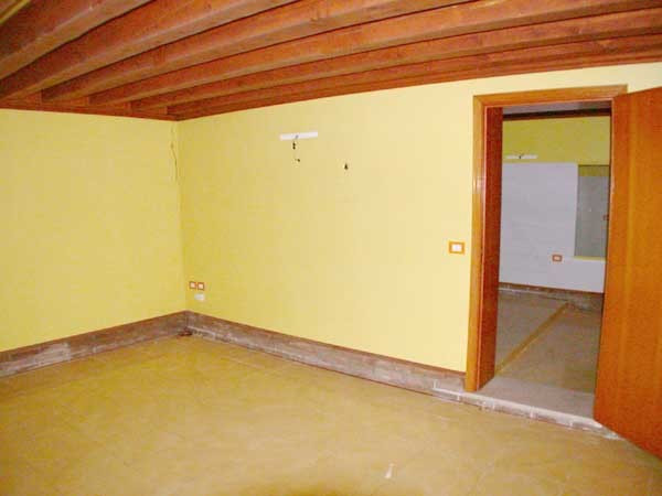 Ufficio - Loc.Com. VENEZIA vendita   san polo Immobiliare Giaretta