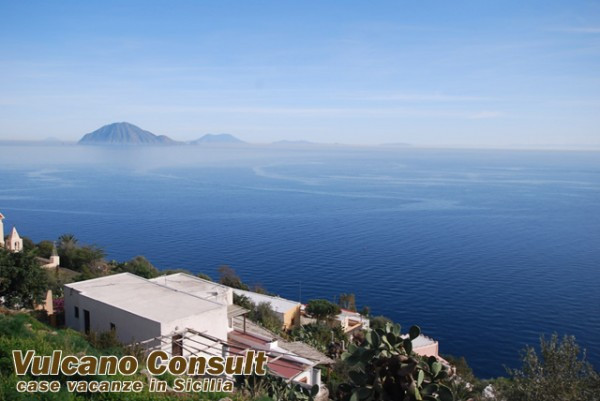 Villa LIPARI vendita   frazione di alicudi Vulcano Consult Lipari Real Estate