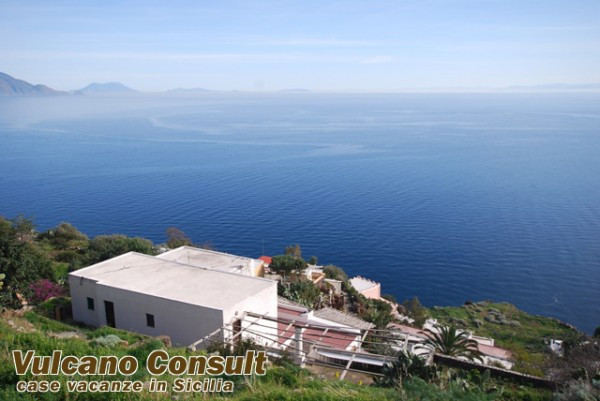 Villa LIPARI vendita   frazione di alicudi Vulcano Consult Lipari Real Estate