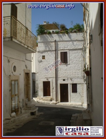 Villa Unifamiliare - Indipendente OSTUNI vendita   BOVIO Virgilio Casa Real Estate