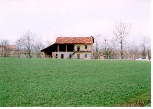 Rustico - Cascina CHERASCO vendita  San Giovanni località S. Giovanni Agenzia Immobiliare Oltre Po di Bertolusso Maresa