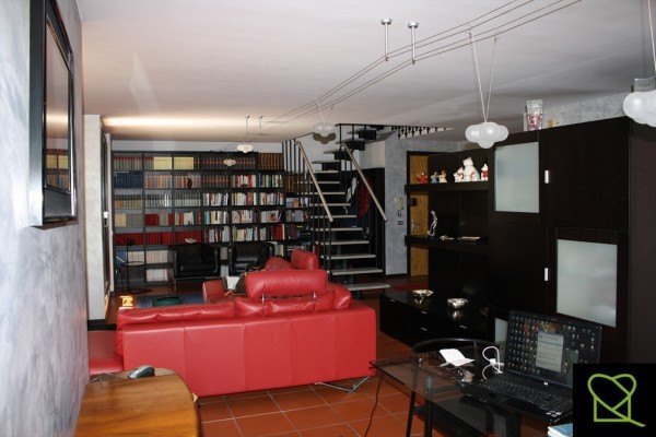 Appartamento LUCCA vendita  BORGO GIANNOTTI  Immobiliare CASAMICA