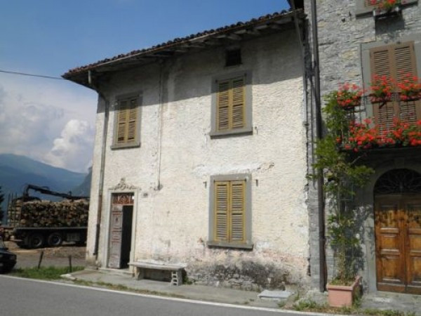 Villa Unifamiliare - Indipendente TALEGGIO vendita   SP25 IDEA CASA