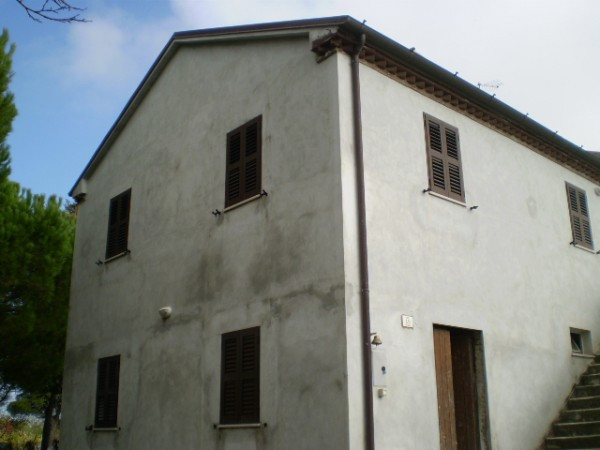 Rustico - Cascina SENIGALLIA vendita    Dr Umberto RAGAZZINI  /  UR_STUDIO IMMOBILIARE