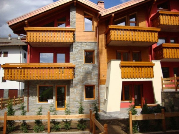  aprica vendita quart:  delbono immobiliare