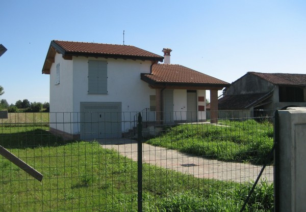 Villa PADERNO PONCHIELLI vendita   Attilio Lazzari Lena & Lena studio di architettura