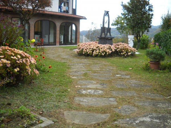 Villa MONTESE vendita    VivaCasa Immobiliare