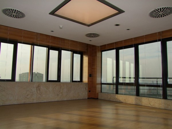 Ufficio - Loc.Com. MODENA affitto  DIREZIONALE 70  Professionecasa - Studio Immobiliare Living di M.