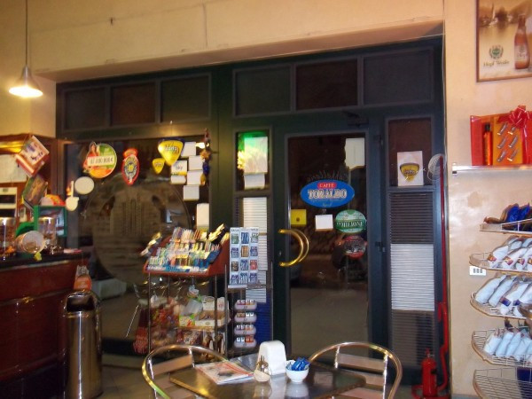 Negozio - Loc.Com. FROSINONE vendita   Firenze Punto Affiliato Altipiani Srl