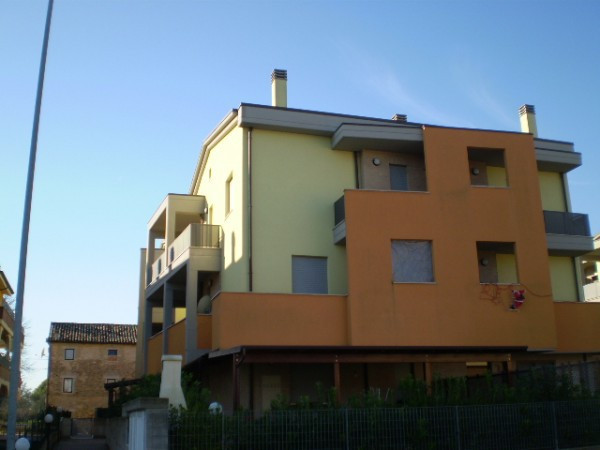 Appartamento OSTRA vendita    Dr Umberto RAGAZZINI  /  UR_STUDIO IMMOBILIARE