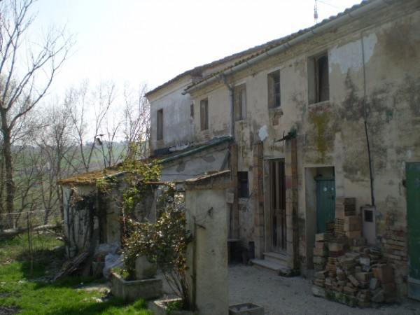 Rustico - Cascina OSTRA vendita    Dr Umberto RAGAZZINI  /  UR_STUDIO IMMOBILIARE