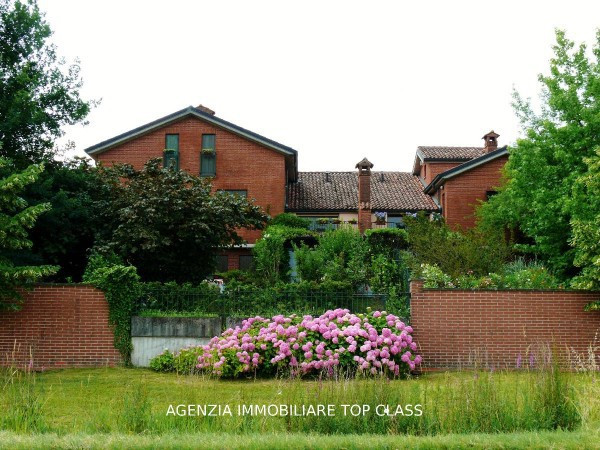 Villa Affiancata - Schiera OPERA affitto   A50 Tangenziale Ovest di Milano TOP CLASS REAL ESTATE