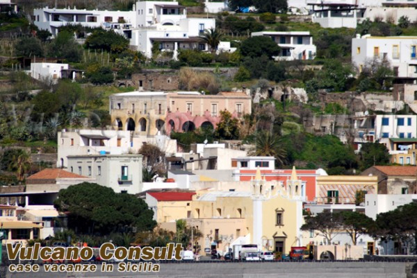 Villa SANTA MARINA SALINA vendita    Vulcano Consult Lipari Real Estate