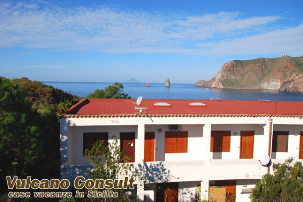 Appartamento LIPARI vendita  Vulcano  Vulcano Consult Lipari Real Estate