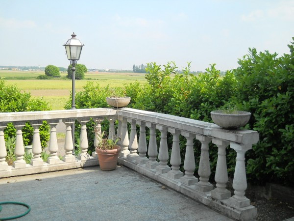Vendita Villa Saronno Saronno