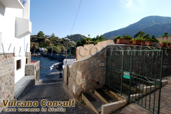  lipari vendita quart:  vulcano consult lipari real estate