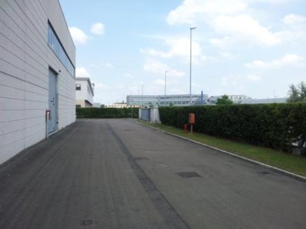 Capannoni (Tutti) MODENA affitto  VILLAGGIO GIARDINO Emilia Ovest GOZZI IMMOBILIARE