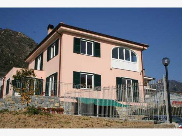 Villa VENTIMIGLIA vendita  Varase  AGENZIA IMMOBILIARE DE AMICIS