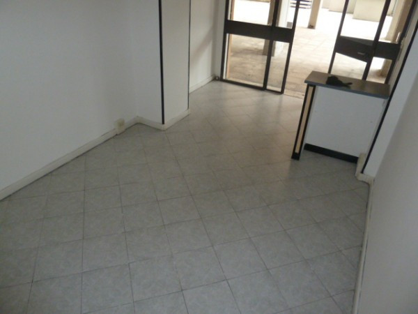 Negozio - Loc.Com. ROMA vendita  Roma 70, I Granai  ANTONELLI IMMOBILIARE S.R.L.