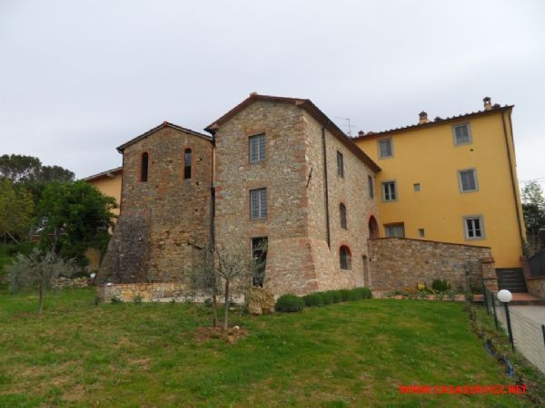  bucine vendita quart:  casa-service-agenzia-immobiliare-valdarno