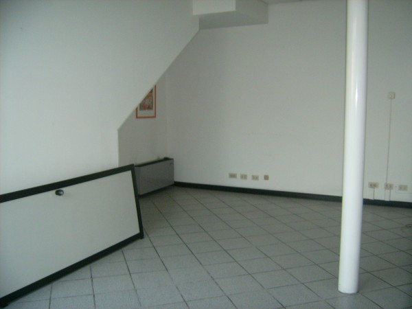 Ufficio - Loc.Com. NOVARA vendita  NOVARA S. MARTINO  La casa sull'albero