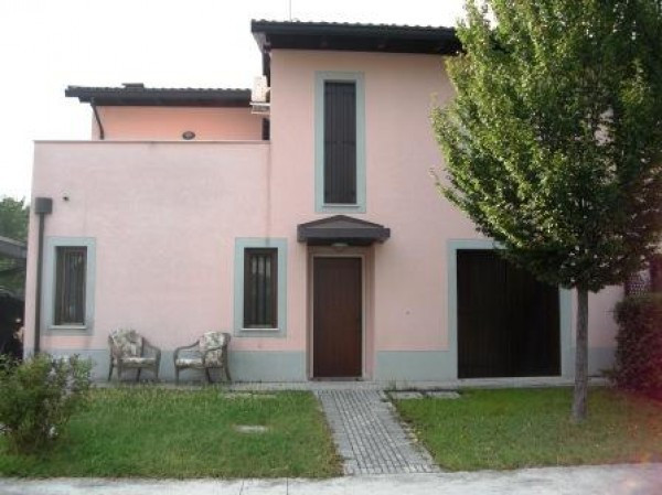 Villa Affiancata - Schiera FONTANAFREDDA vendita    GreenAgency