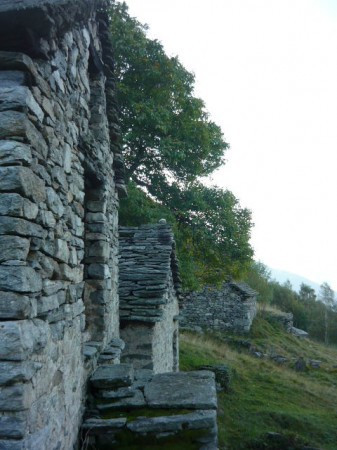 Rustico - Cascina CREVOLADOSSOLA vendita  Pontemaglio Frazione Pontemaglio Rusticoinossola