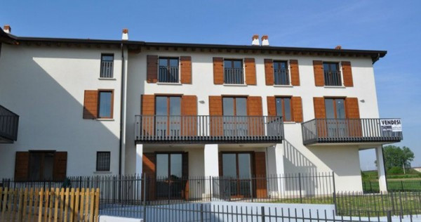  bagnolo san vito vendita quart:  gruppo dalmaschio - diesse immobiliare srl