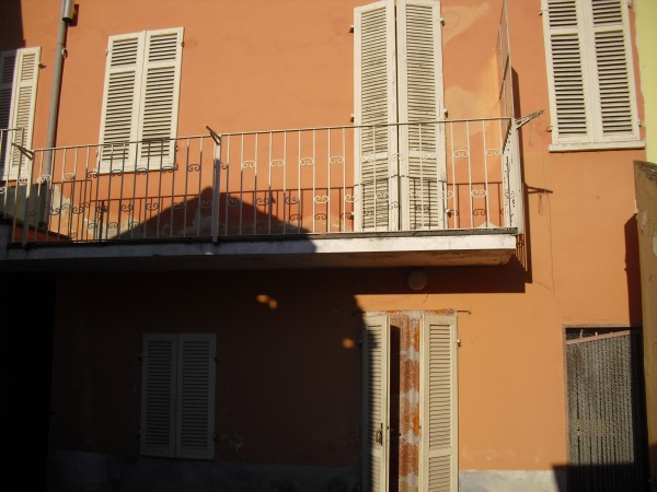  desana vendita quart:  valia's corporated snc