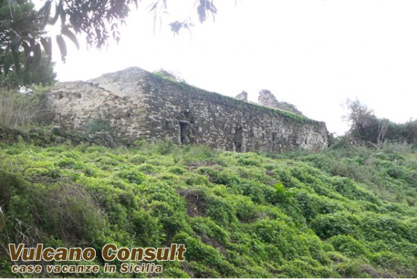 Villa Unifamiliare - Indipendente LIPARI vendita  Vulcano Vulcano Piano Vulcano Consult Lipari Real Estate