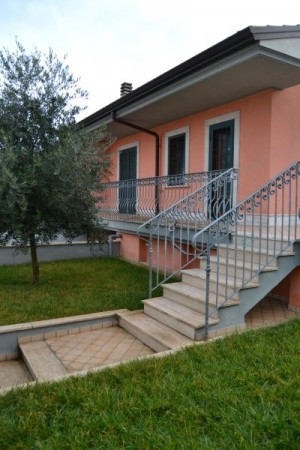 Villa ROMA vendita  Morena anagnino Mariani Rei srl