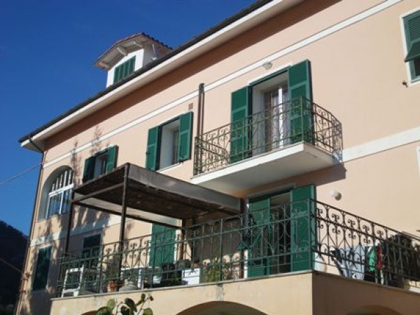 Villa Unifamiliare - Indipendente VENTIMIGLIA vendita   Colla immobiliare la vela