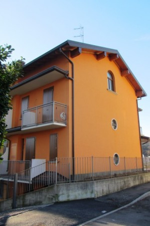 Villa Affiancata - Schiera BARZANA vendita   Provinciale 176 IDEA CASA