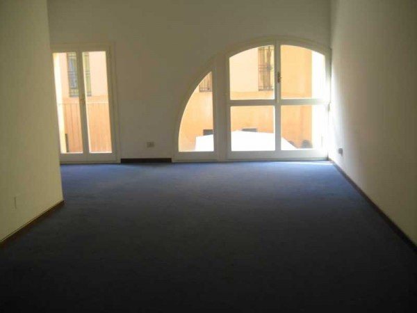Ufficio - Loc.Com. BOLOGNA affitto  SANTO STEFANO   ISTITUTO IMMOBILIARE ITALIANO