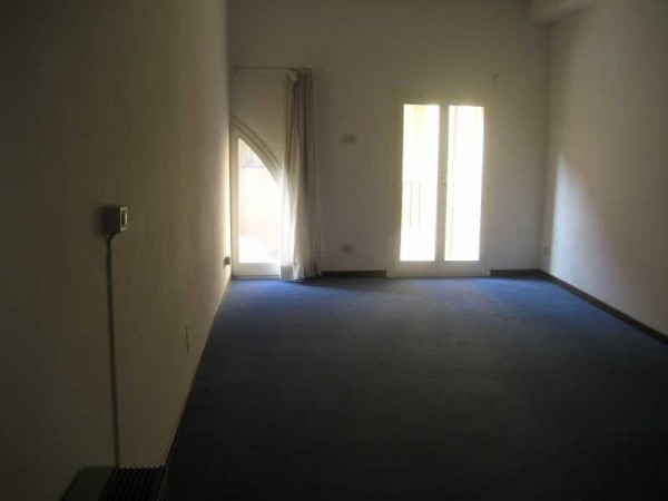 Ufficio - Loc.Com. BOLOGNA affitto  SANTO STEFANO   ISTITUTO IMMOBILIARE ITALIANO