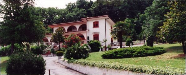 Villa CORRIDONIA vendita   Colbuccaro Centro Servizi Marche - Civitanova Marche