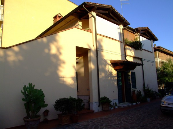 Villa Unifamiliare - Indipendente MONTECATINI-TERME vendita    Agenzia Immobiliare Masini