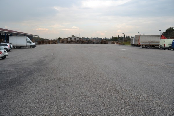 Capannoni (Tutti) ROMA affitto  Divino Amore Appia Nuova Mariani Rei srl