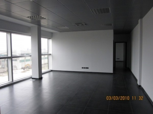 Ufficio - Loc.Com. PISA affitto  SAN PIERO Mezzanina Soc. Immobiliare Zella S.r.l.