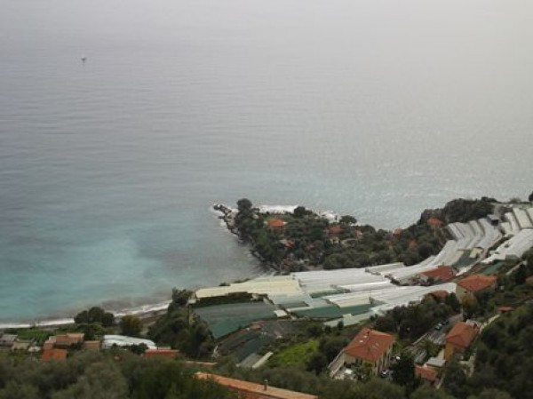  ventimiglia vendita quart:  immobiliare la vela