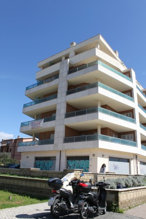 Negozio - Loc.Com. ROMA affitto  TRIGORIA Álvaro del Portillo Ingegneri De Paolis Spa