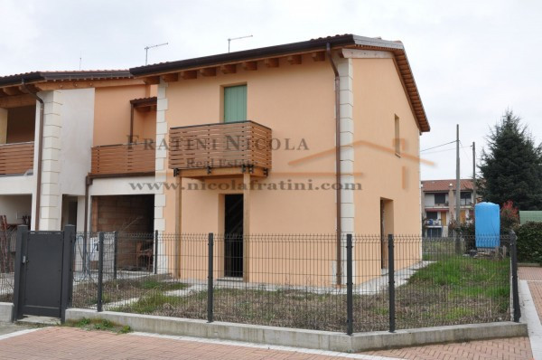 Villa Unifamiliare - Indipendente VICENZA vendita  Bertesinella  Fratini Nicola Real Estate