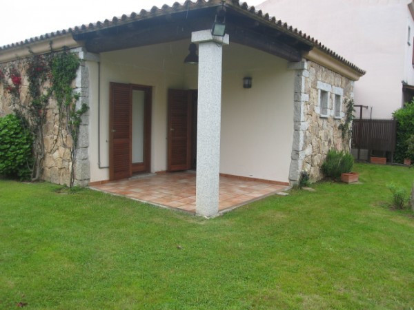 Villa Affiancata - Schiera SAN TEODORO affitto   SS125 IMMOBILIARE TALA