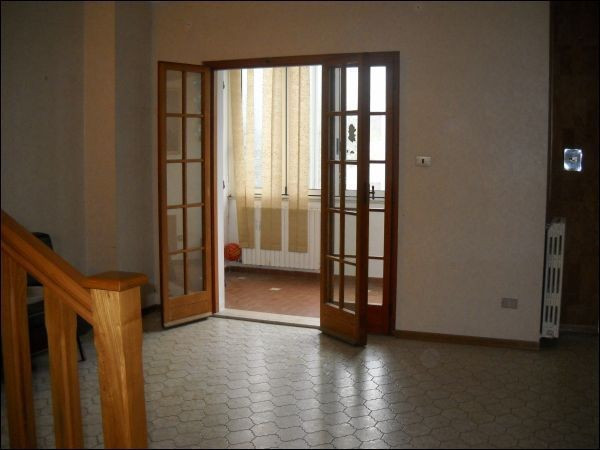  folignano vendita quart: villa pigna immobiliare centro servizi ascoli