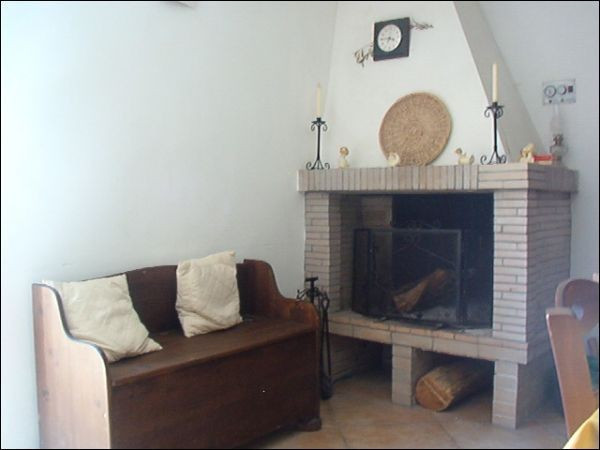 Villa Unifamiliare - Indipendente VALLE CASTELLANA vendita   Provinciale 49 Immobiliare Centro Servizi Ascoli