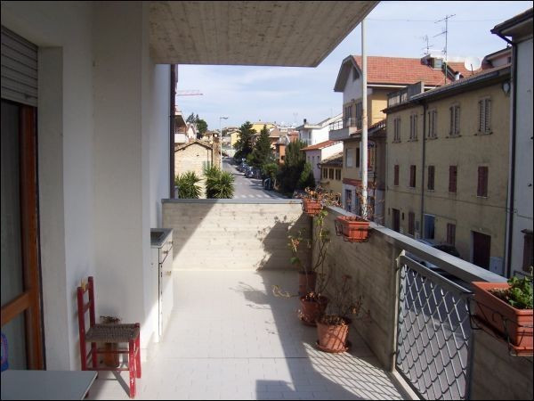 Appartamento ASCOLI PICENO vendita  Poggio Di Bretta Emidio Luzi Immobiliare Centro Servizi Ascoli