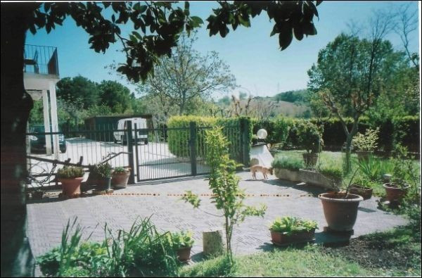 Villa CIVITELLA DEL TRONTO vendita  Rocche Di Civitella SS81 Immobiliare Centro Servizi Ascoli